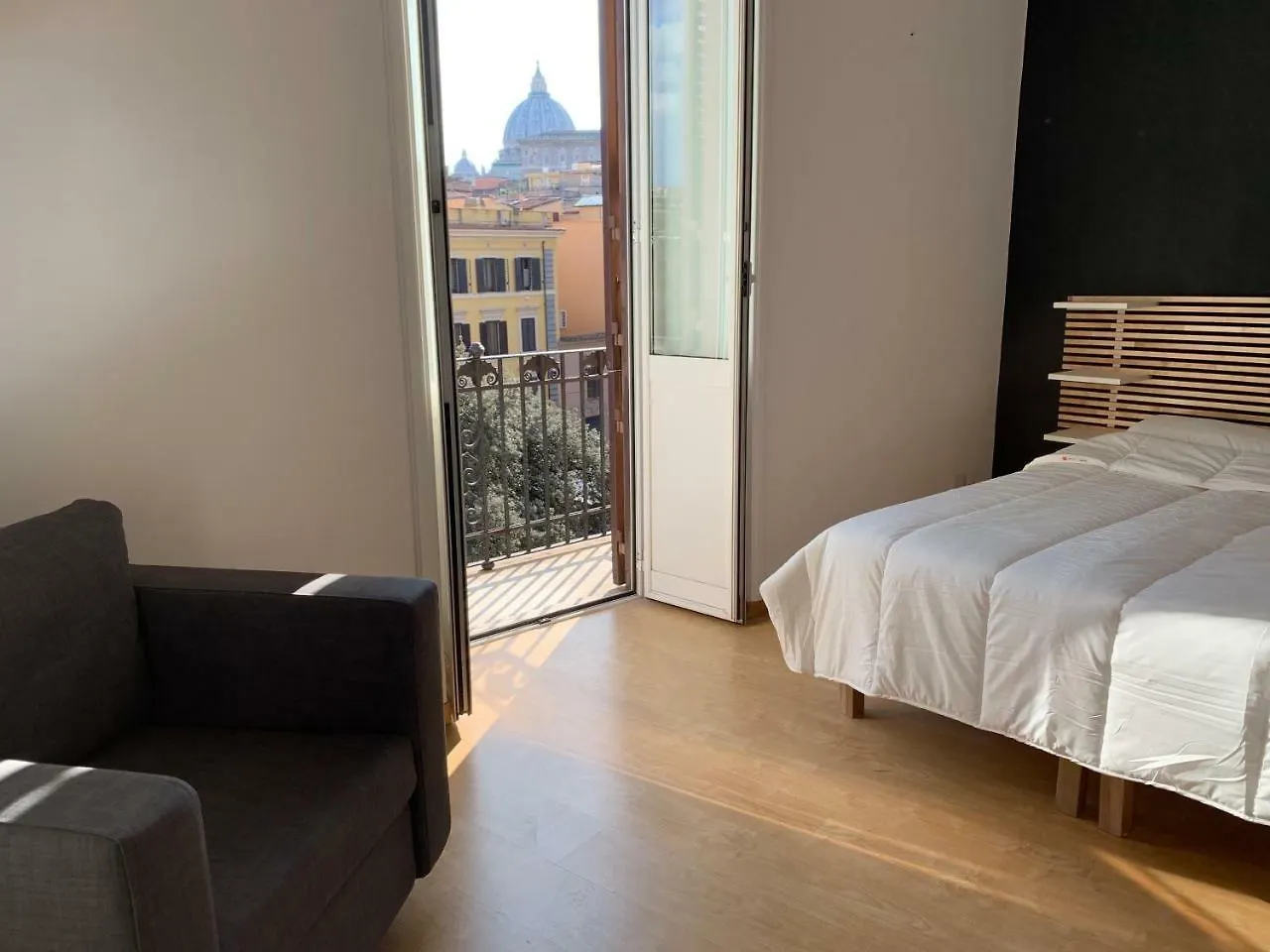 Rome Vatican Suites 0*,  Italia